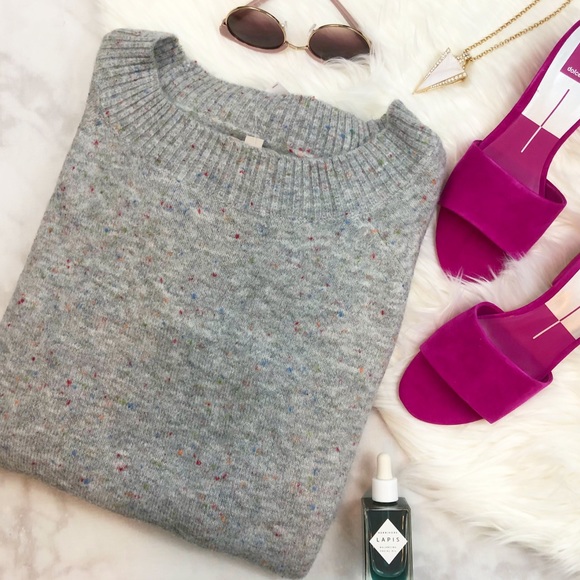 LOFT Sweaters - Gray Speckled Tunic Sweater